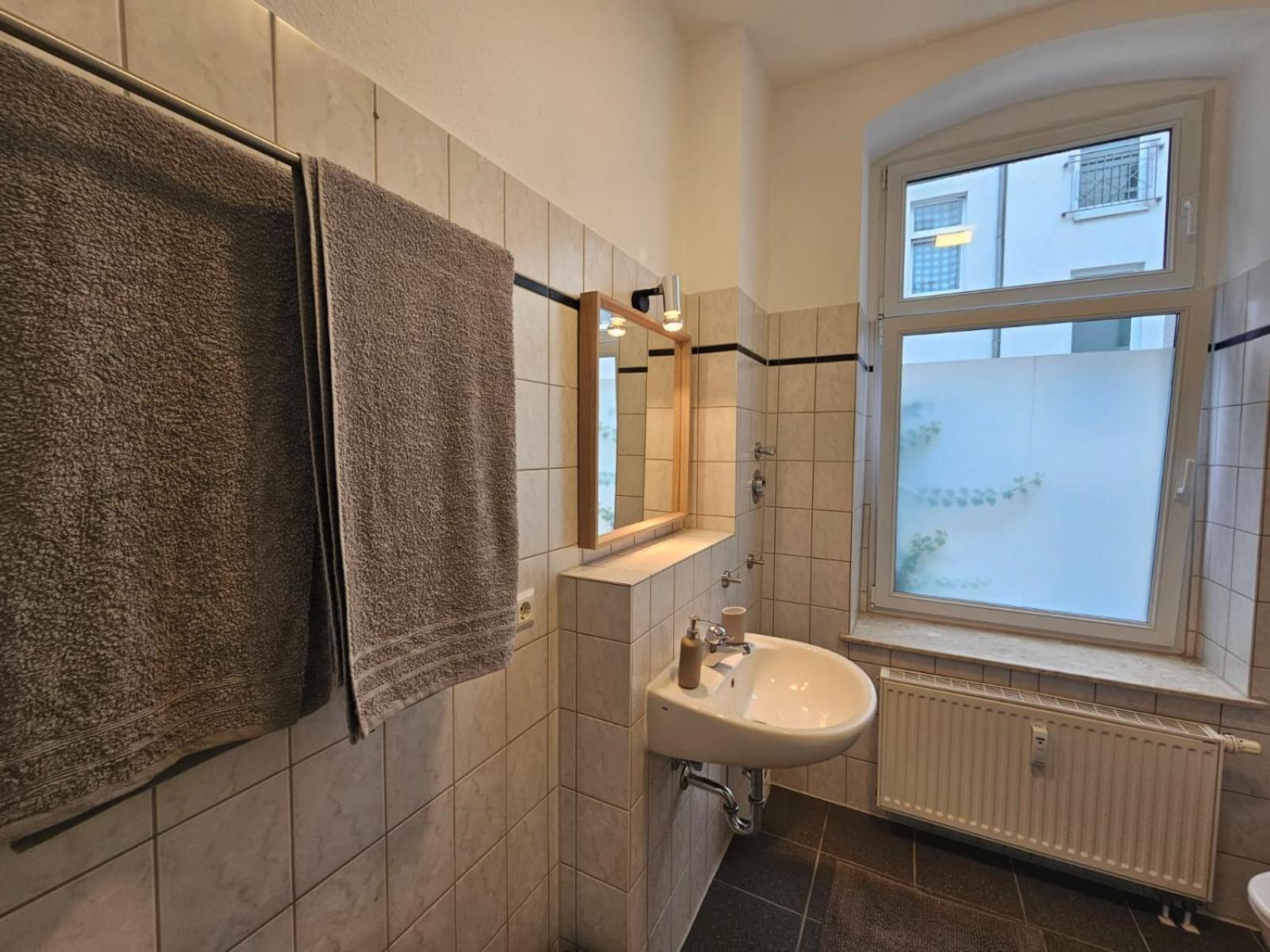 Helle,Zentrale,Gemuetliche Und Moderne Unterkunft Magdeburgo Exterior foto